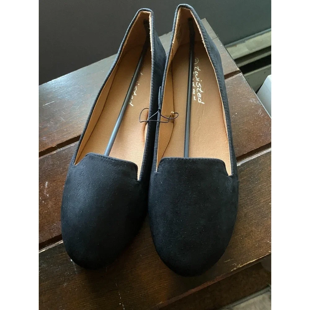 Women's Sara Vegan Suede Ballet‎ Flats by Twisted Black Size 11 New With Tags